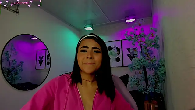 Madisson thompsonn online show from June 2026 07:27:02 PM