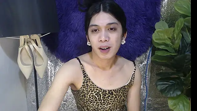 RoseAmarie online show from June 2026 01:38:02 PM