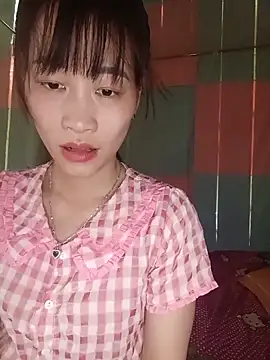 Logii x online show from May 2026 03:56:01 AM
