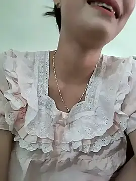 Snapshot of Logii_x chatting on June 2026 08:39:01 AM Logii x online show from June 2026 08:39:01 AM