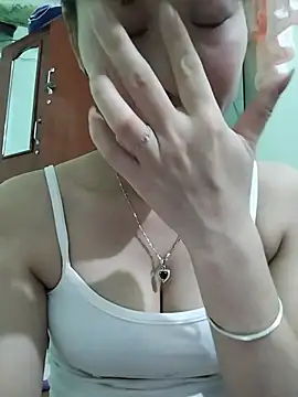 Snapshot of Logii_x chatting on July 2026 09:55:02 PM Logii x online show from July 2026 09:55:02 PM