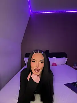 Scarlettlmr online show from May 2026 08:26:02 PM