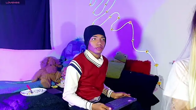 violeta E  online show from May 2026 04:29:02 AM
