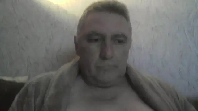 Snapshot of edje59a chatting on October 2025 12:08:02 AM edje59a online show from October 2025 12:08:02 AM