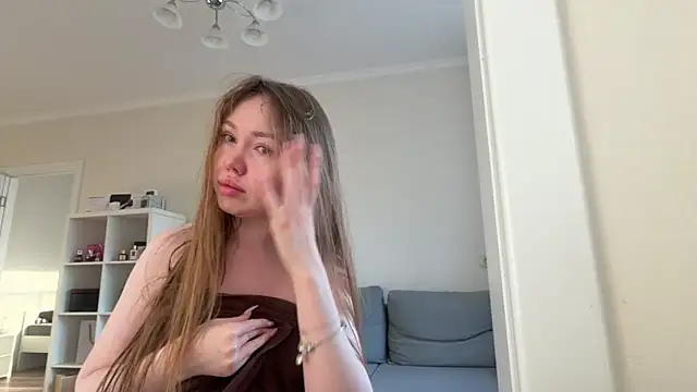 ValeryShine online show from May 2026 01:11:02 AM