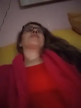 sweet tifani online show from May 2026 04:41:02 AM