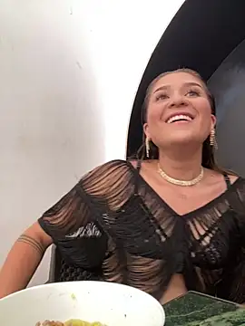 IsabelleMilan online show from June 2026 08:42:01 PM
