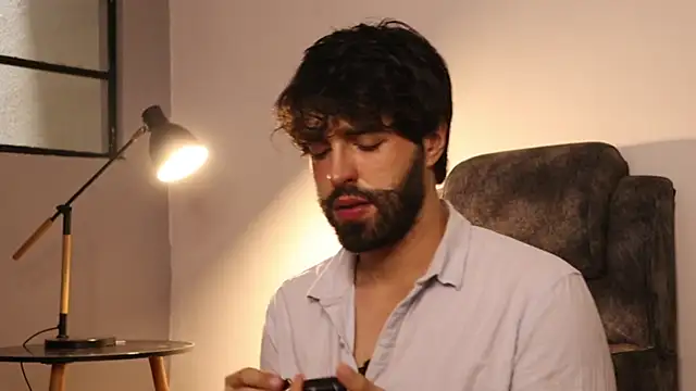 JuanMillano online show from May 2026 02:01:02 PM