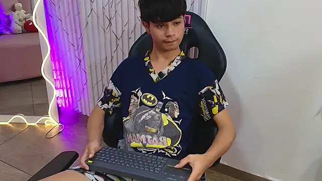 Spark tay online show from June 2026 04:57:01 AM