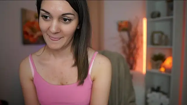Clara MoonX online show from May 2026 10:36:01 AM