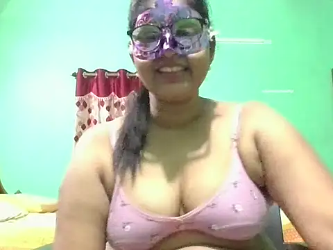 Snapshot of Kavya17 chatting on June 2026 02:54:02 PM Kavya17 online show from June 2026 02:54:02 PM