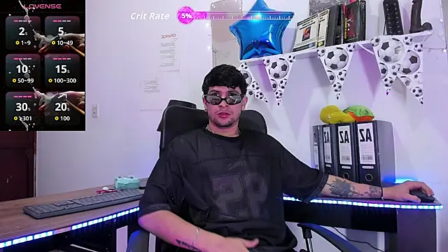 Snapshot of StefanoBigCock chatting on June 2026 06:29:02 PM StefanoBigCock online show from June 2026 06:29:02 PM