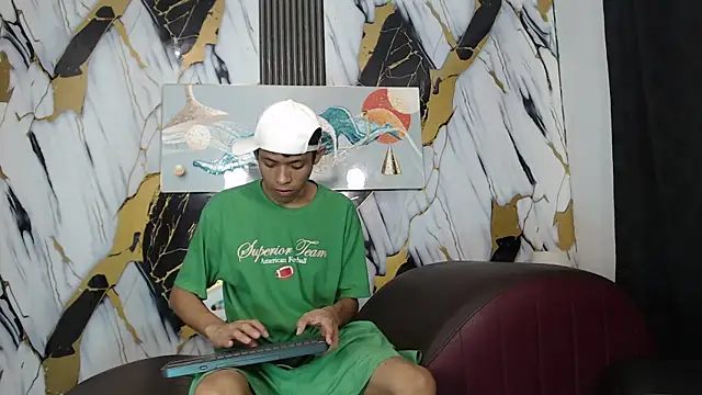 Snapshot of RONALDA_HOT26 chatting on June 2026 07:47:02 AM RONALDA HOT26 online show from June 2026 07:47:02 AM
