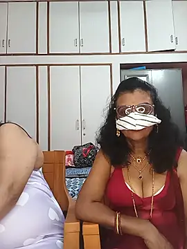 Snapshot of Kannada_telugu_lesbians chatting on June 2026 05:00:01 PM Kannada telugu lesbians online show from June 2026 05:00:01 PM