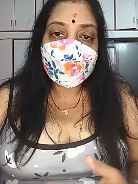 Snapshot of Kannada_telugu_lesbians chatting on June 2026 05:32:02 AM Kannada telugu lesbians online show from June 2026 05:32:02 AM