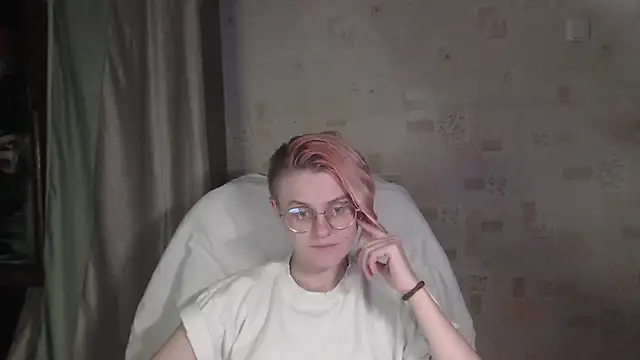   Freya    online show from July 2026 02:44:01 PM