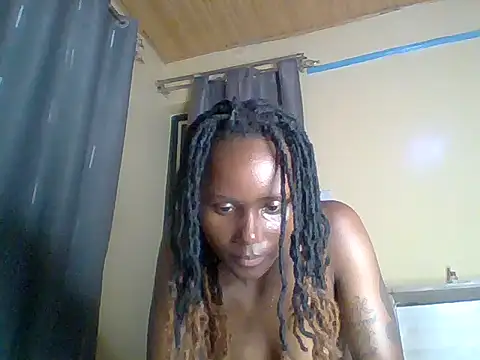 Snapshot of kiki8390 chatting on June 2026 07:12:02 PM kiki8390 online show from June 2026 07:12:02 PM