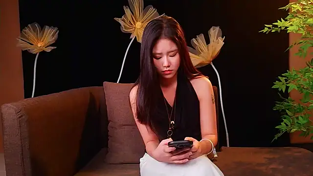 Snapshot of yu598188 chatting on June 2026 03:19:02 AM yu598188 online show from June 2026 03:19:02 AM