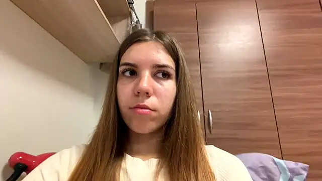 Snapshot of LaurindaStalford chatting on July 2026 05:06:02 PM LaurindaStalford online show from July 2026 05:06:02 PM