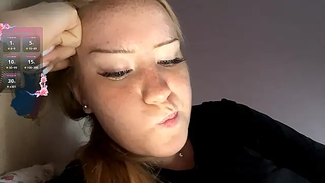 Snapshot of Lisi_Kiss_ chatting on July 2026 05:19:02 PM Lisi Kiss online show from July 2026 05:19:02 PM