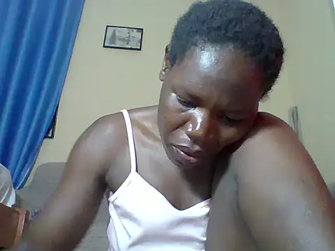 Snapshot of Blacksexyqueen24 chatting on May 2026 11:01:01 PM Blacksexyqueen24 online show from May 2026 11:01:01 PM