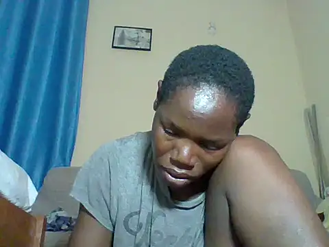 Snapshot of Blacksexyqueen24 chatting on May 2026 06:37:01 PM Blacksexyqueen24 online show from May 2026 06:37:01 PM