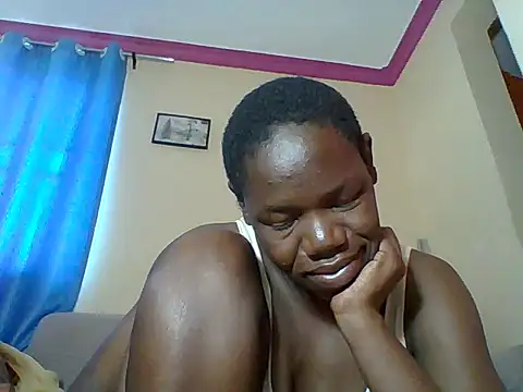 Snapshot of Blacksexyqueen24 chatting on June 2026 06:07:01 AM Blacksexyqueen24 online show from June 2026 06:07:01 AM