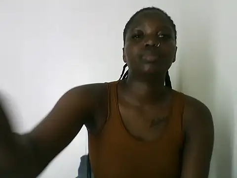MelinVash online show from May 2026 10:49:02 PM