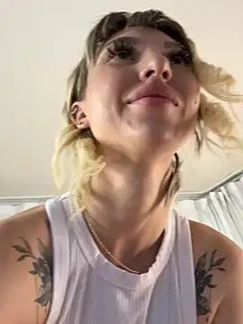 TeaseBabeXXX online show from June 2026 10:29:02 PM