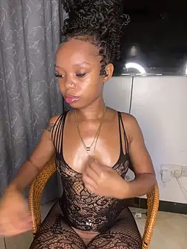 sexyie caramel online show from June 2026 07:30:02 PM