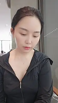 Snapshot of lylxili chatting on June 2026 05:37:01 AM lylxili online show from June 2026 05:37:01 AM