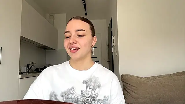 BrandiEngberg online show from May 2026 11:38:02 AM