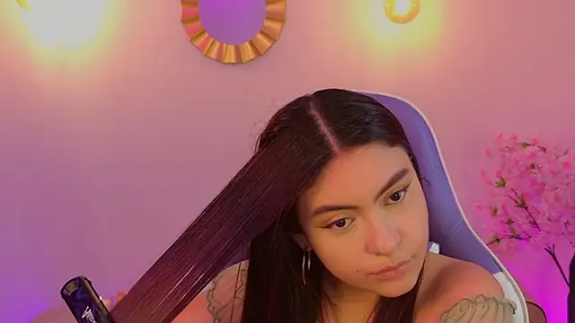 mayavexx online show from May 2026 02:56:02 PM