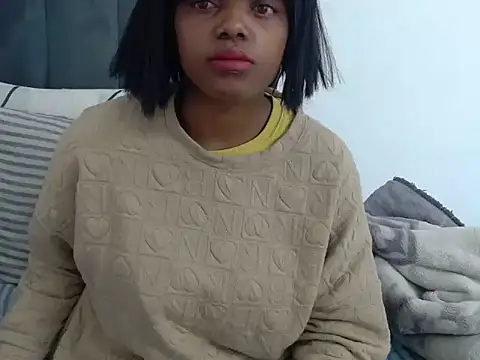 HugeMelons11 online show from June 2026 05:31:02 AM