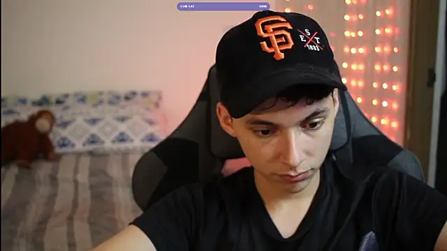 archi love online show from April 2026 01:10:01 AM