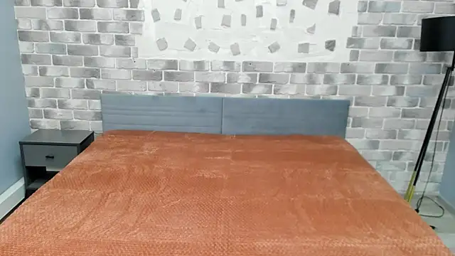 Calista Everleig online show from July 2026 05:44:01 AM