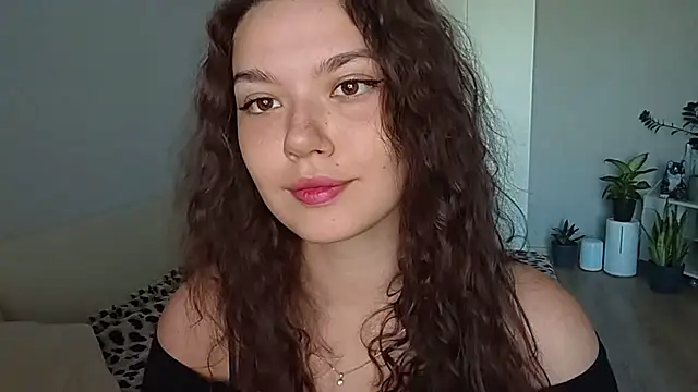 Snapshot of Vicki_queen chatting on June 2026 05:08:01 AM Vicki queen online show from June 2026 05:08:01 AM