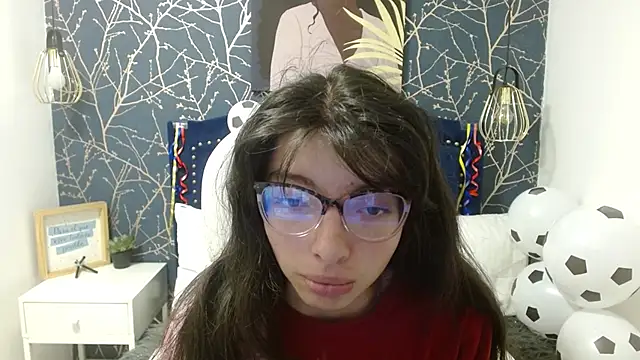 Snapshot of Allyshon_ chatting on June 2026 07:38:02 PM Allyshon online show from June 2026 07:38:02 PM