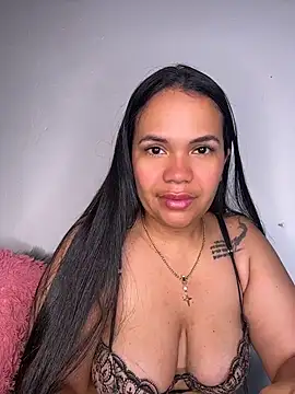 NoahJade online show from July 2026 09:07:02 AM