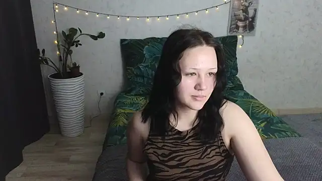 Snapshot of Tori_cute chatting on June 2026 02:45:02 AM Tori cute online show from June 2026 02:45:02 AM