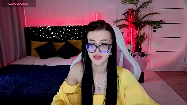 Ariella Me online show from July 2026 06:09:01 AM