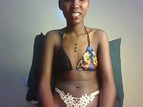 Snapshot of Holy_Babe chatting on July 2026 03:51:02 PM Holy Babe online show from July 2026 03:51:02 PM