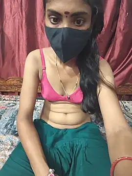 Snapshot of reshma124 chatting on June 2026 09:41:02 AM reshma124 online show from June 2026 09:41:02 AM