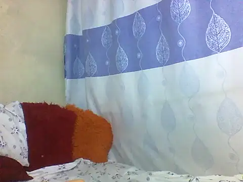 Snapshot of juicy_naughty chatting on July 2026 02:10:01 PM juicy naughty online show from July 2026 02:10:01 PM