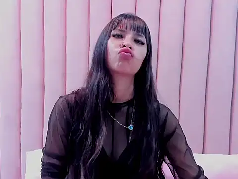 cherrysweetl  online show from June 2026 12:51:02 PM