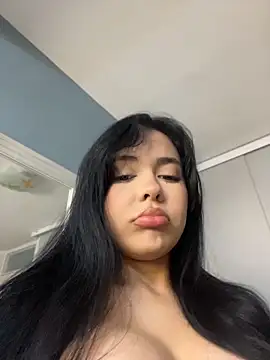 FERNANDAXX  online show from May 2026 11:12:01 PM