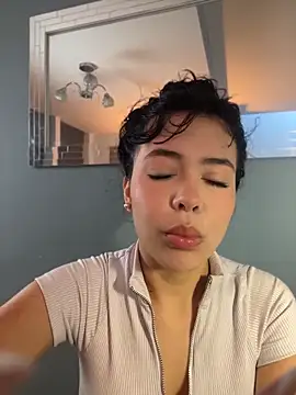 FERNANDAXX  online show from May 2026 11:58:02 AM