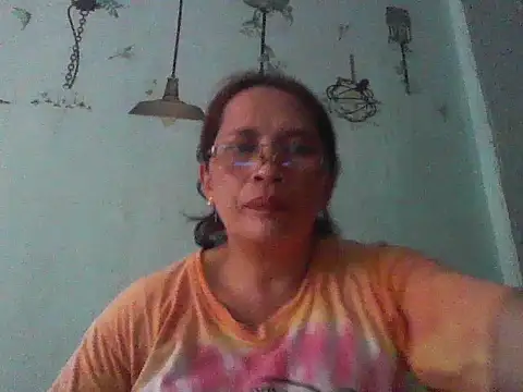 momshe2026 online show from June 2026 07:45:02 AM