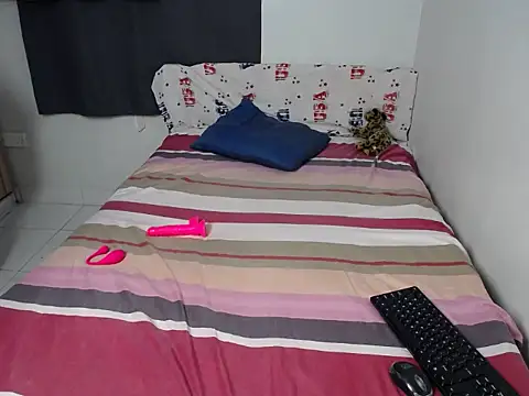 Playfulsinnerr online show from July 2026 11:28:01 AM