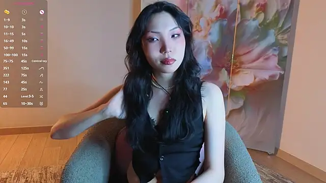 KristanTienken online show from June 2026 02:05:02 AM